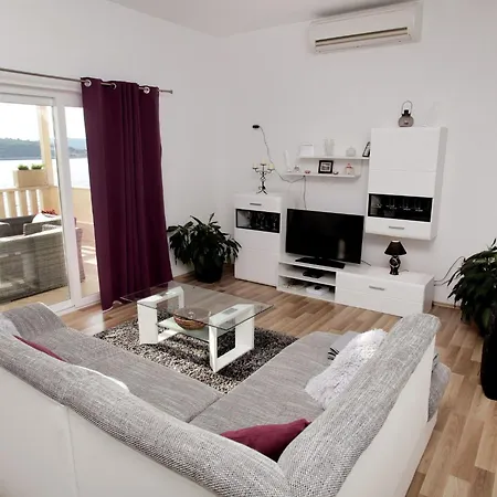 Gemuetliches Anamarija By Interhome בית נופש סביד