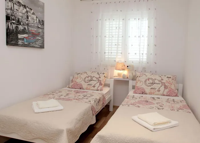 Casa de Férias Gemuetliches Anamarija By Interhome Sevid